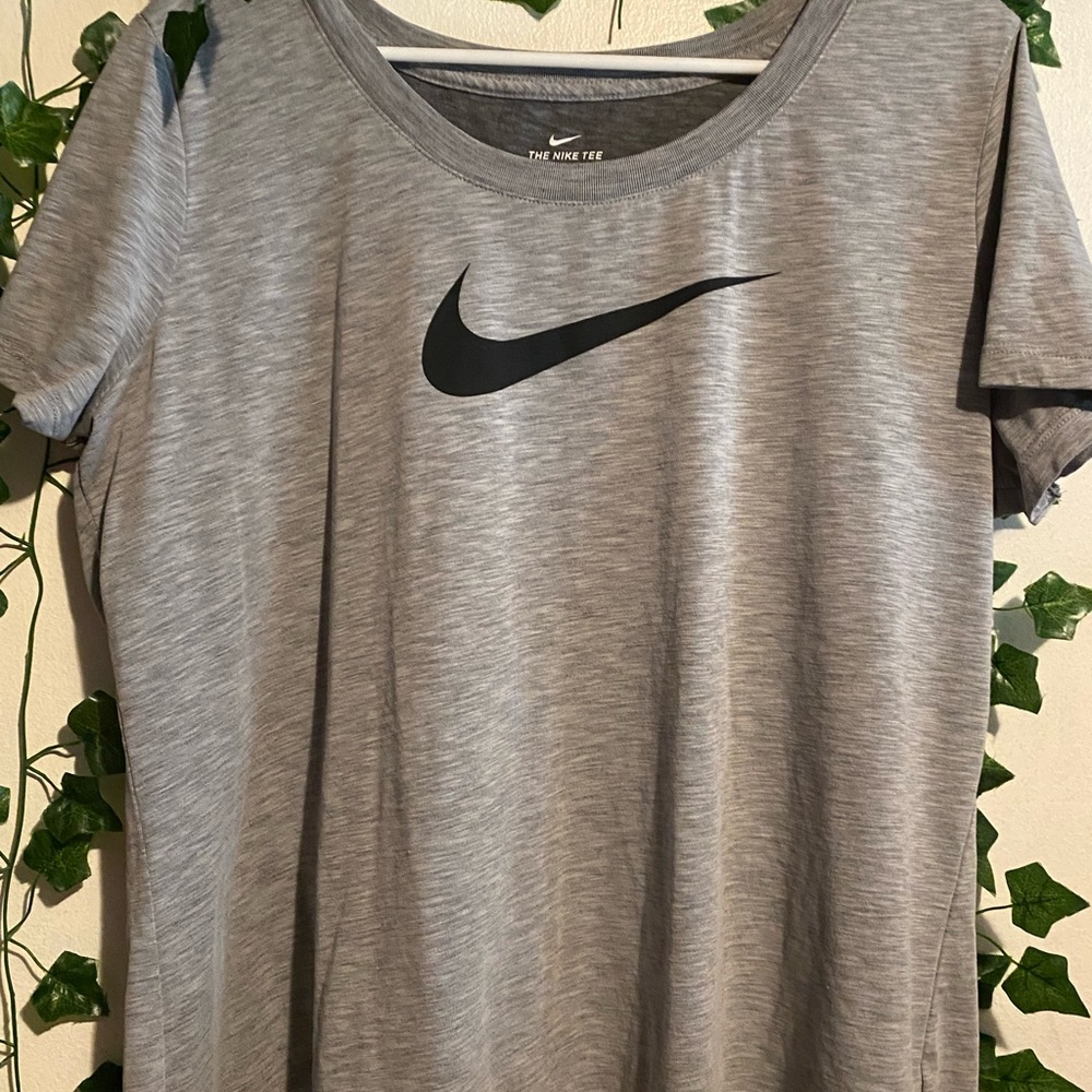 Nike Tee